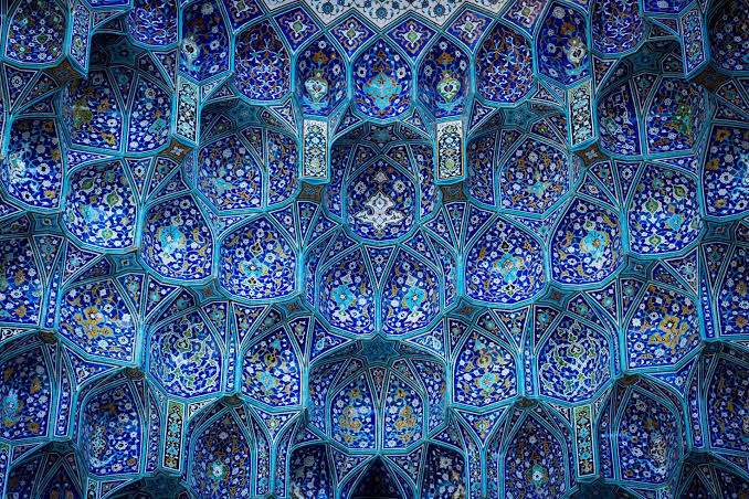 با 9 طیف اصیل رنگ ایرانی در جهان آشنا شوید - Irantripedia