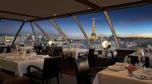 restaurants with eiffel tower view