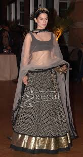 Slipping away like 'the satyapaul' a radiant joyful man, with a fullhearted smile of a toddler and the spunk of a teenager in his step. Kangana Ranaut In Satya Paul Lehenga Zeenat Style