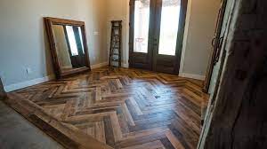 reclaimed wood hardwood flooring in