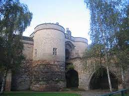 טירת נוטינגהאם (he) castello inglese (it); Nottingham Castle Wikipedia