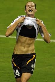 Pin von Poldi Müller auf DFB#Frauen | Sportmädchen, Sport frauen, Fussball  frauen