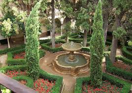 Top Five Fountains In The Gardens Of