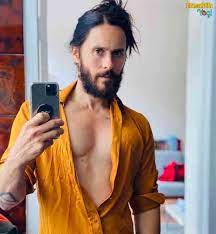 Jared leto is having a little fun!. Jared Leto Workout Routine And Diet Plan Health Yogi