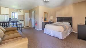 motel room c perry