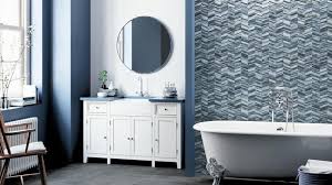 Bathroom Feature Wall And Border Tiles