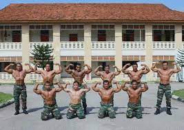 Muzium tentera port dickson terletak bersebelahan dengan pusat latihan tentera darat malaysia dan ia merupakan antara muzium tentera yang terbesar di negara kita. Faaaaath On Twitter Ermmmmm Rt Shezzlah Abang Abang Askar Kem Port Dickson 3 5 Http T Co Wi7rwkb4en