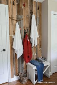 Cabin Life With Bathroom Storage Ideas
