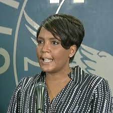 She was a member of the atlanta city council in georgia, representing district 11 from 2010 to 2017. Watch Atlanta Mayor S Emotional Speech On Unrest In Her City