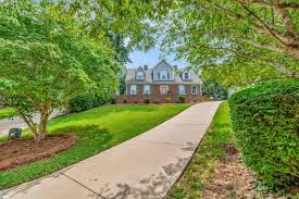 homes real estate in greenville sc