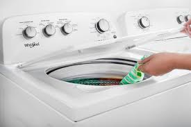 Here are four reasons why your washing machine makes loud noises when it spins. Whirlpool Washer Making Loud Noise When Spinning Sloan Appliance