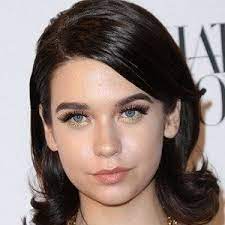 amanda steele age family bio