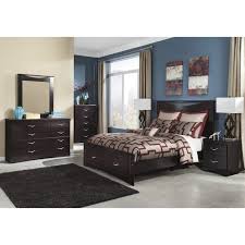 Ashley furniture, for example, is the largest furniture manufacturer in the world. Ashley Zanbury 6 Piece Wood Queen Drawer Bedroom Set In Merlot Walmart Com Walmart Com