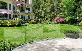 Frameless Glass Fencing Curved Sections