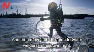 Things to consider when choosing an underwater welding academy. Underwater Welding Mechanism Training Requirements Getting The Job Dangers And Salary Youtube