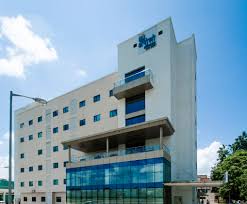 Reddy in 1983 as the first corporate healthcare provider in india. Apollo Reach Hospitals Hks Architects