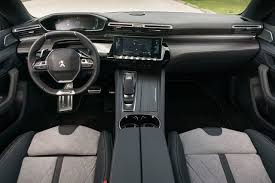 Het interieur van de nieuwe topklasse peugeot 508 sw hybrid gt is bekleed met exclusief alcantara. Intensiv Test Peugeot 508 Sw Gt Hybrid 225 Stilpapst Fur Die Steckdose