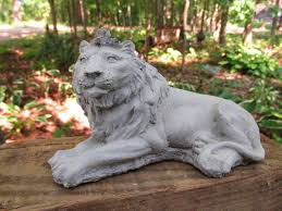 Garden Art Concrete Statue Leo