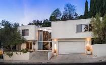 Rose McGowan Sells L.A. House to Ariel Vromen – DIRT