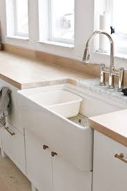 cleaning a fireclay sink