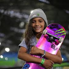 Representante brasileira na modalidade street feminino do skate, nas olimpíadas de tóquio, rayssa leal, 13, movimentou suas redes sociais com uma série de fo. Aos 11 Anos Rayssa Leal Atrai Os Holofotes No Mundial De Skate Street Em Sao Paulo Esportes Estadao