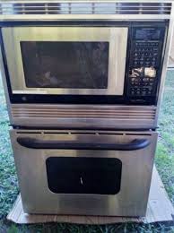 General Electric Stove And Microwave