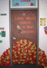 fall door decoration ideas for the