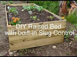 diy raised bed garden with built in