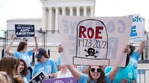 What does overturning Roe v. Wade mean ...