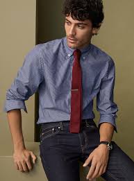 This knit tie pattern is easy to work up and add an extra pop to any business attire. Solid Knit Tie Le 31 Shop Skinny Ties Simons