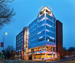 raleigh hotels with restaurants