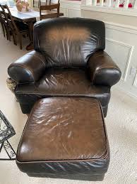 From a single leather chair to full living room sets, there are plenty of choices to mix and match for the perfect ambience. 17 Chair And Ottoman Costco Greenwood Greenville Ms