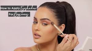 how to apply eyeshadow for beginners