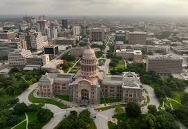 the capitol mall in austin texas