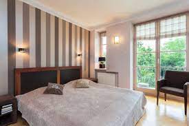 La camera da letto dovrebbe offrire conforto e un'atmosfera. Parete Strisce Jpg 600 400 Pixel Pareti A Strisce Camera Da Letto Pareti A Righe Camera Da Letto Arredamento