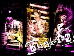 blink 182 band scene concert guitar