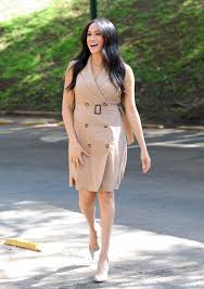 Meghan markle recreates diana's outfits may 25, 2021. Meghan Markle Style Photos Of Meghan Markle S Best Fashion Moments