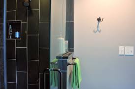 How To Clean Bathroom Walls Tips Ehow