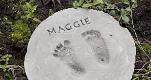 Make Footprint Diy Stepping Stones