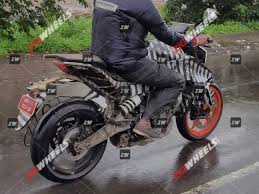 exclusive 2023 ktm duke 200 spotted on