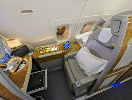review emirates a380 800 first cl