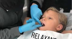 Um gorila vai ao dentista cheio de dores nos vários dentes. Entenda Uso De Aparelho Em Dentes De Leite Como No Filho De Neymar Noticias R7 Saude