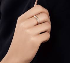 rose gold diamond ring piaget luxury