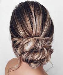Fine hair can look incredibly flat in updo hairstyles because the strands have less width than average. 40 Hairstyles For Straight Hair That Are Trendy In 2021 Hair Adviser