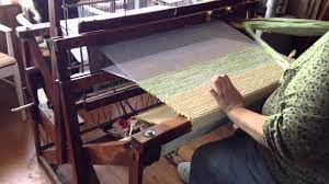 rug weaving on a union 36 loom