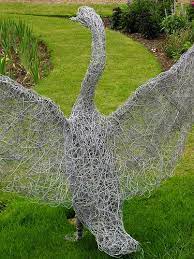 garden art wire swan wire art