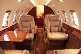how much does a private jet cost to fly