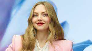 amanda seyfried how the dropout