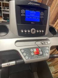 life fitness t3 treadmill