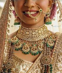 veroniq trends full bridal necklace in